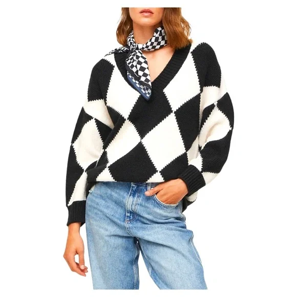 NWOT. Mango Rhombus Pattern Knit V-Neck Sweater. Black and White. Size: Medium - Picture 1 of 9